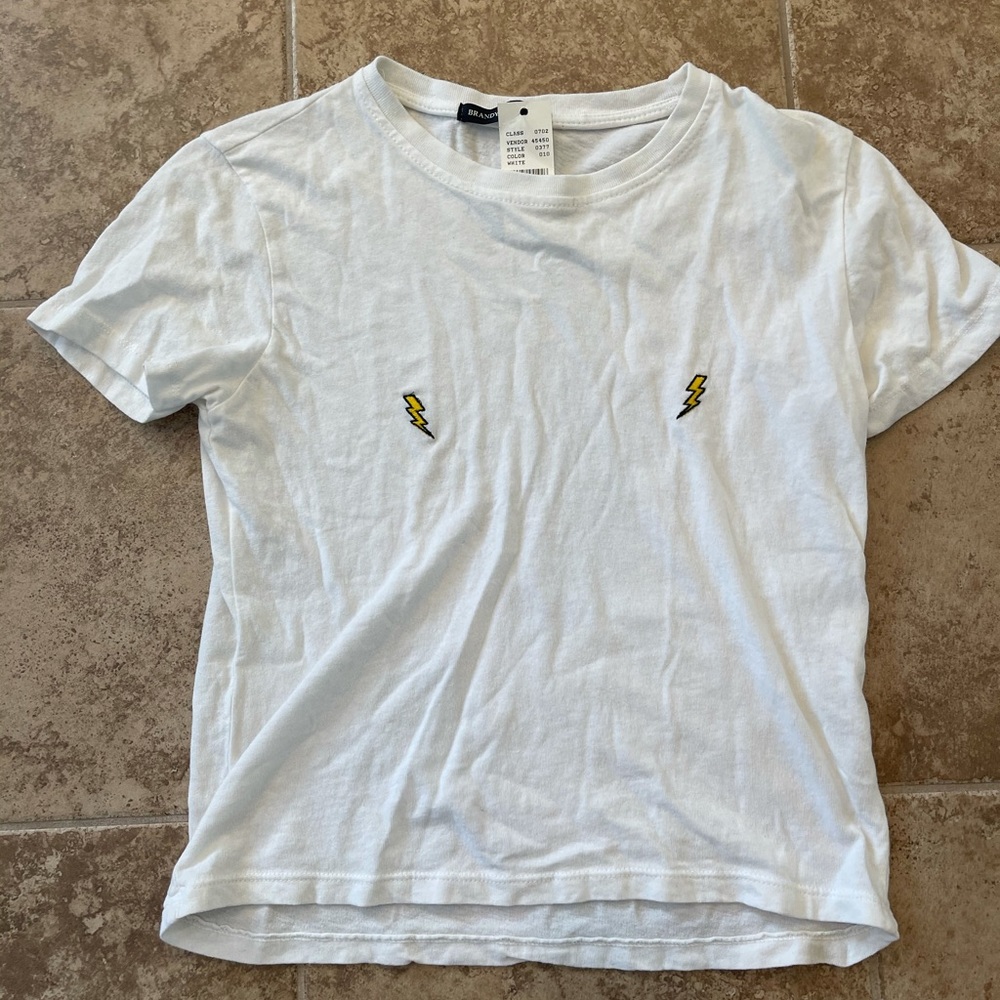 Brandy Melville t shirt